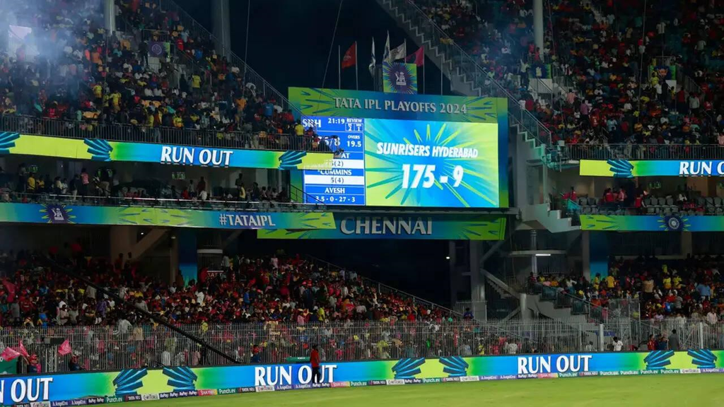 IPL live score update during cricket match
